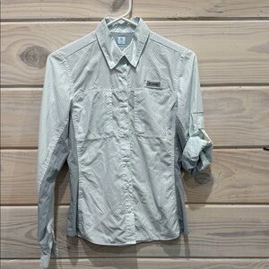 Columbia Women's white and blue Button-Down Shirt